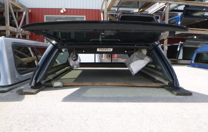 Will an XL Leer Cap Fit a GMC AT? A Comprehensive Guide to Compatibility and Customization
